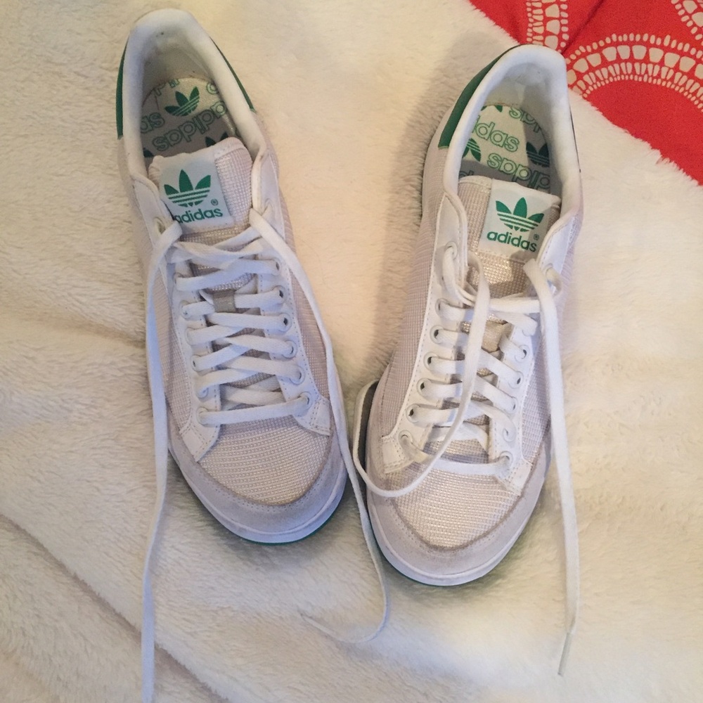 Adidas Rod Laver tennis shoes- FLASH SALE!